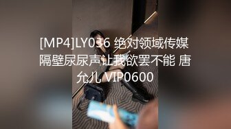 培训班女厕全景偷拍连衣裙美少妇的极品小嫩鲍